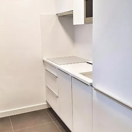 Cityview At Park Side, Antwerp, Free Indoor Parking Apartment Antwerp
