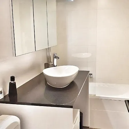 Cityview At Park Side, Antwerp, Free Indoor Parking Apartment Antwerp
